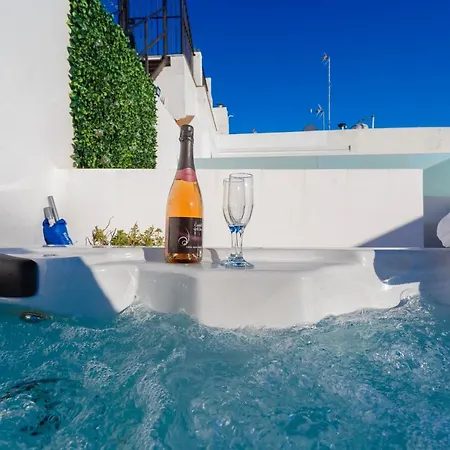 Atico & Jacuzzi Cruz By Cadiz4rentals Cadiz